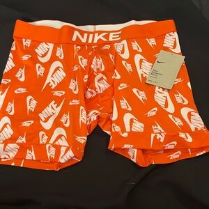 NWT men’s size M Nike boxer brief